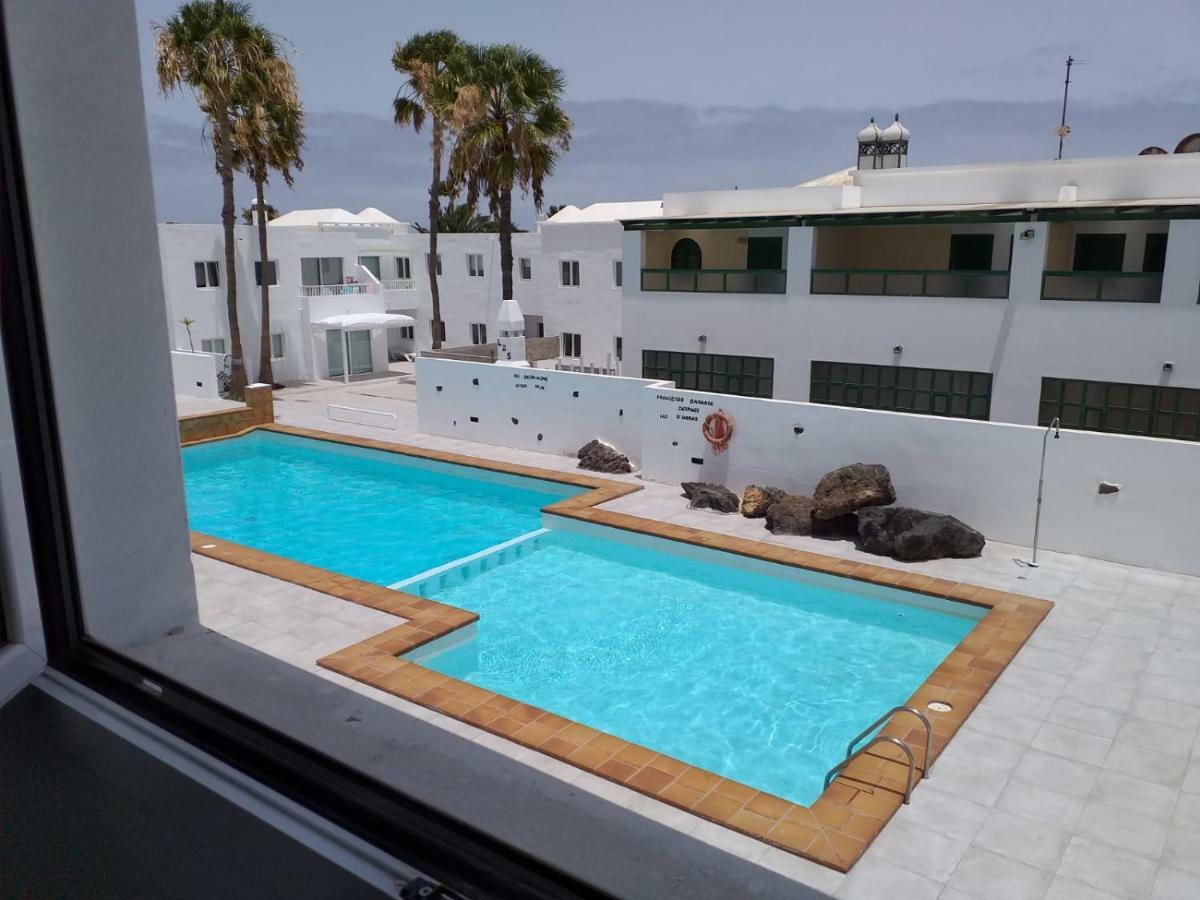 Apartment Cucharas Beach - Pool - Beach 2 Min - Free Ac & Wifi Costa Teguise Exterior foto